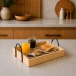 Cesta Bandeja Madeira Pinus 24x33 cm com Alça: ideal para café da manhã, presentes e decoração rústica artesanal. - Imagem 2