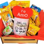 Cesta de Café da Manhã para o Dia das Mães com caneca, pelúcia e guloseimas: presente especial para emocionar a mamãe.