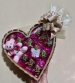 Cesta de Chocolate Coração com Ursinho, presente premium com chocolates sortidos para Páscoa, Dia das Mães e datas especiais - Imagem 2