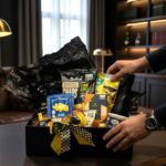 Cesta de Presente G&O Just for Men com seleção gourmet premium, vinho e espumante, presente elegante para homenagens e celebrações.