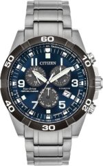 Citizen Brycen Chronograph Super Titanium com Eco-Drive, calendário perpétuo e alarme para uso esportivo e casual