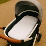 Colchonete para Carrinho de Bebê Moisés Universal Macio: conforto, segurança e encaixe ideal para compra com ótimo custo-benefício. - Imagem 2