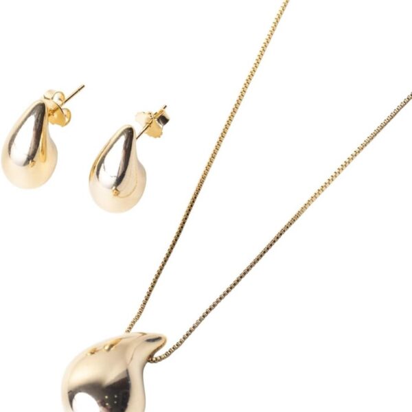 Conjunto Feminino Semijoia Folheada Ouro 18k com Corrente e Brinco Bold: elegância marcante para valorizar seu visual.
