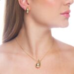 Conjunto Feminino Semijoia Folheada Ouro 18k com Corrente e Brinco Bold: elegância marcante para valorizar seu visual. - Imagem 2