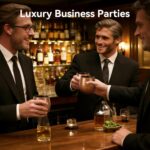 Copo de uísque de madeira feito à mão: presente premium para bourbon, durável e elegante para pai, marido e amigos - Imagem 2