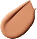 Corretivo Líquido MAC Studio Radiance 24h: cobertura radiante, hidratação imediata e acabamento natural. - Imagem 2