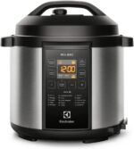 Electrolux Panela pressão elétrica Electrolux digital capacidade 6L silenciosa segura 10 travas segurança 15 receitas pré-programadas 3 níveis pressão PCC20 inox preto 127v por Rita Lobo