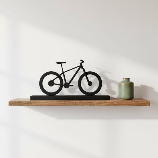 Estatueta Bicicleta Mountain Bike preta: decoração artesanal em PLA, ideal para ambientes internos com estilo esportivo.