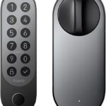 Fechadura Inteligente U200 Preta com Alexa, Google Home, Matter, impressão digital, NFC e bloqueio automático para sua casa inteligente.