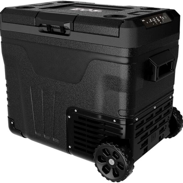 Freezer e Geladeira Duplex Portátil Eos 50 Litros Dupla Ação Quadrivolt Preto Efc55 110v/220v/12v/24v