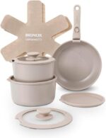Jogo de Panelas Brinox Ceramic Life Fit 10 Peças Areia: antiaderente, cabo removível e empilhável, ocupa menos espaço e vai ao forno.