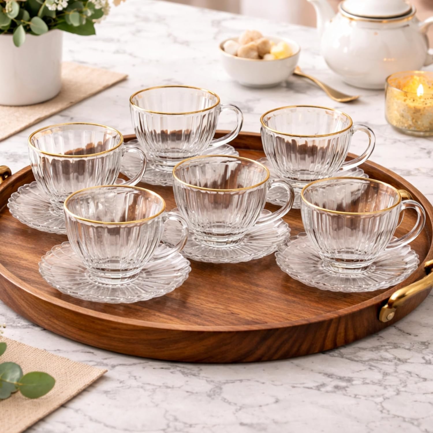Jogo de Xícaras com Pires de Cristal 6 Unidades com Jogo de Xícaras com Pires de Cristal 6 Unidades com Borda Dourada: elegância para café, chá e mesa posta sofisticada.