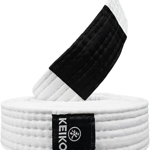 Keiko Sports Faixa Jiu Jitsu: algodão resistente, espessura ideal e aprovado pela CBJJ/IBJJF para treinos intensos.