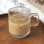 Kit 6 Canecas de Vidro Canelado 350ml: duráveis, transparentes e ideais para café, chá e cappuccino. - Imagem 2