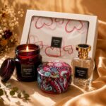 Kit Presente DUADELI Pas de Déesses 4 itens: vela aromática, frasco decorativo, sais de banho e caixa pronta para presentear. - Imagem 2