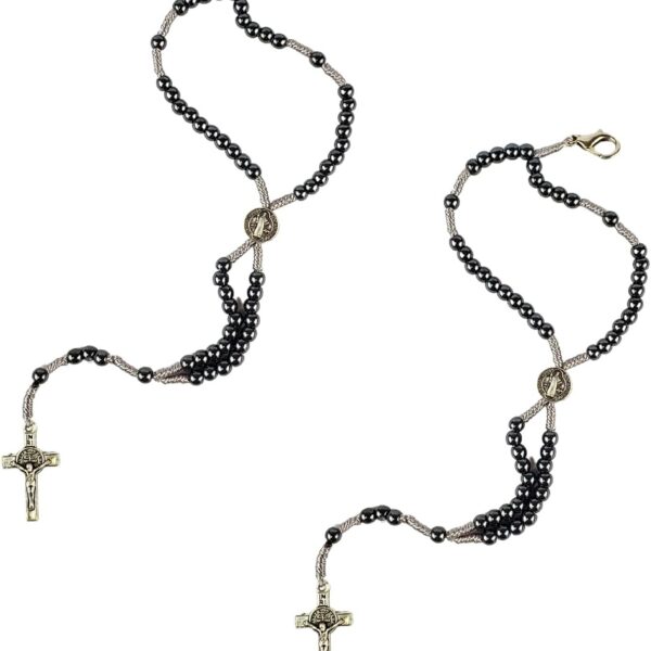 Kit Terço e Pulseira de Nossa Senhora Aparecida e São Bento para proteção e devoção no dia a dia