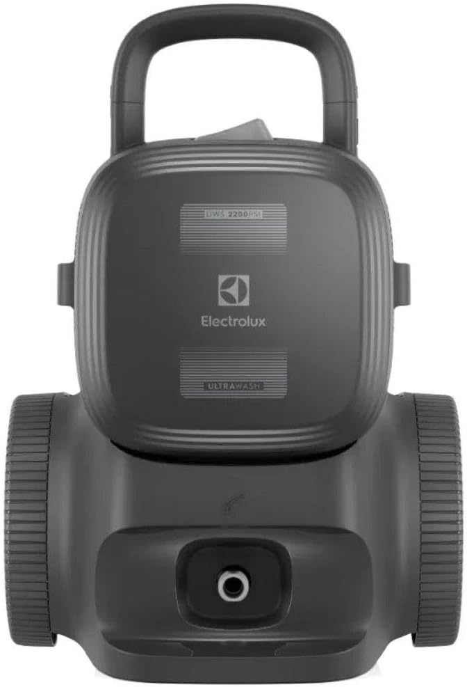 Lavadora de Alta Pressão Electrolux 2200PSI 1800W UltraWash 127V com Lavadora de Alta Pressão Electrolux 2200PSI 1800W UltraWash 127V com dispenser de detergente integrado para limpeza potente