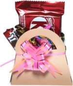 Lembrancinha Presente Dia da Mulher e Aniversário com chocolate em bolsinha pronta para presentear e encantar.