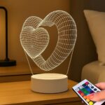 Luminária Corações 3D: presente criativo com luz suave e 16 cores para decorar quarto e emocionar quem você ama.