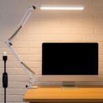 Luminária LED de Mesa com Braço Articulado: iluminação ajustável, fixação por clamp e conforto ideal para home office, estudo e leitura