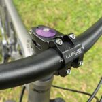 Mesa de mountain bike 31,8x45mm em alumínio leve e estável, ideal para maior controle e segurança nas trilhas - Imagem 2