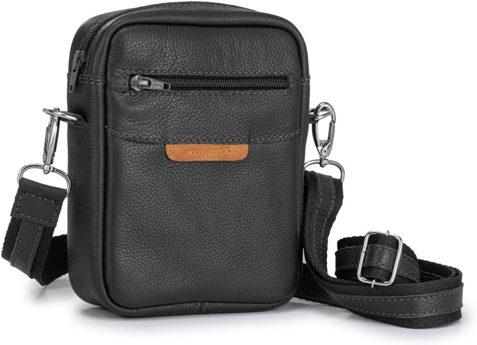 Mini Bolsa Shoulder Bag em Couro Legítimo: estilo streetwear, durável Mini Bolsa Shoulder Bag em Couro Legítimo: estilo streetwear, durável e prática para uso transversal masculino.