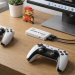 Mini Console Premium Retrô VARENZIA com 20 mil jogos, 2 controles sem fio e HDMI 4K para jogar na TV com plug and play