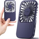 Otlonpe Mini ventilador portátil recarregável, pequeno ventilador portátil alimentado por bateria pessoal para viagem de mesa portátil, suporte dobrável, fino sem fio, alça de pulso, 3 velocidades