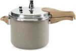 Panela de Pressão Oster Bravada 4,5L com revestimento cerâmico, fundo triplo e compatível com indução.