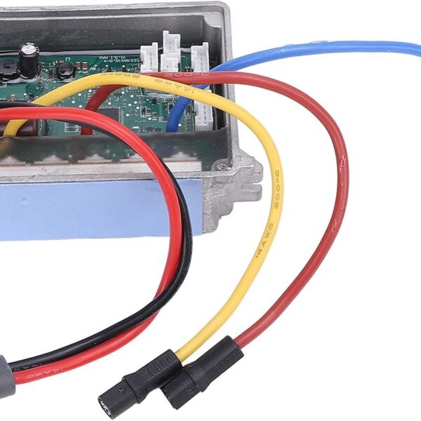 Placa de Controlador de Scooter Elétrica MaxG30 em liga de alumínio, substituição ideal com maior durabilidade e proteção contra água.
