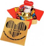 Presente Criativo Dia Dos Namorados com Caixa Coração, chocolates Bauducco e caneca personalizada para surpreender quem você ama