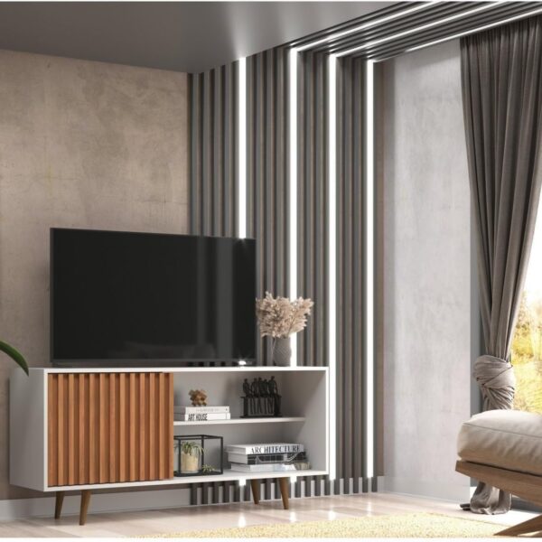 Rack San Diego para TV até 55”, moderno e funcional, com porta ripada e design branco/freijó ideal para sua sala.