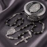 Rosário católico de pérola de vidro 6 mm, com Nossa Senhora de Guadalupe e caixa de presente: fé e proteção para homens e mulheres - Imagem 2