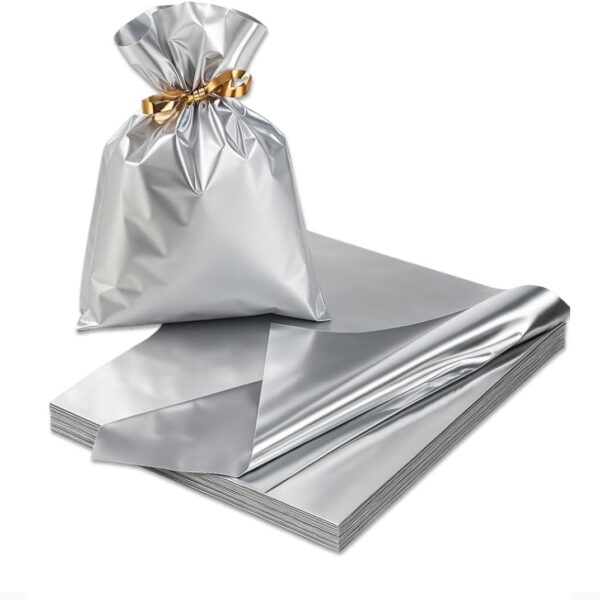 Saco para presente metalizado prateado 15x22 PRO4: resistente, ecológico e ideal para presentes, brindes e embrulhos.