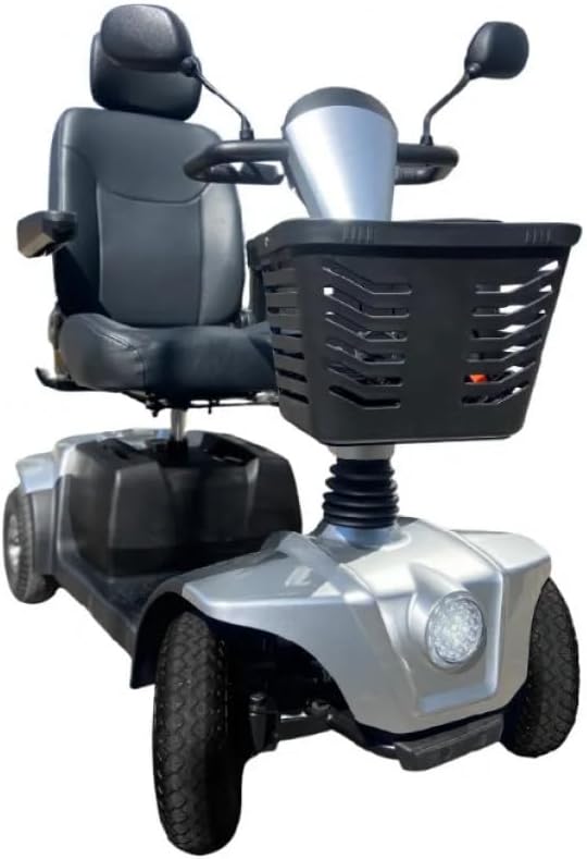 Scooter Elétrica CS Dobrável Dellamed: conforto, praticidade e suporte de Scooter Elétrica CS Dobrável Dellamed: conforto, praticidade e suporte de até 150kg com assento de 45cm.