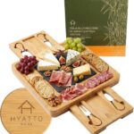 Tábua de frios e queijos em bambu com ardósia e kit de facas, perfeita para servir e presentear