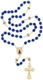 Terço Cristal Vidro 8mm Azul Dourado Nossa Senhora Aparecida com acabamento delicado e caixa acrílica para presentear e rezar com fé. - Imagem 2
