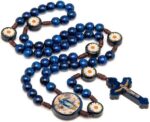 Terço Nossa Senhora das Graças com Flor de Margarida para oração e devoção diária, ideal para presentear com fé e beleza.