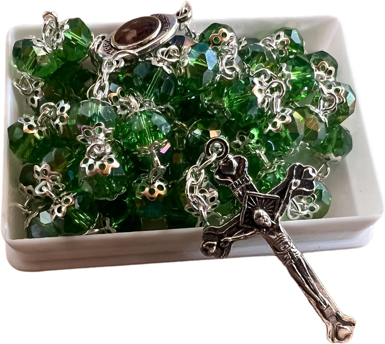 Terço católico LION OF JUDAH MARKET com contas de cristal Terço católico LION OF JUDAH MARKET com contas de cristal verde e terra sagrada para fé e devoção diária