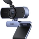 UGREEN Webcam 2K 30FPS com microfones estéreo, autofocus e correção de luz para videochamadas e streaming em PC, Mac e Linux