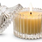 Vela Aromática Decorativa em Vidro com perfume duradouro e design elegante para sala, quarto ou presente sofisticado.