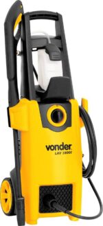 Vonder Lavadora de Alta Pressão LAV 1800I 2000 Lbf/Pol² 220V: mais pressão com menos água para limpeza eficiente.